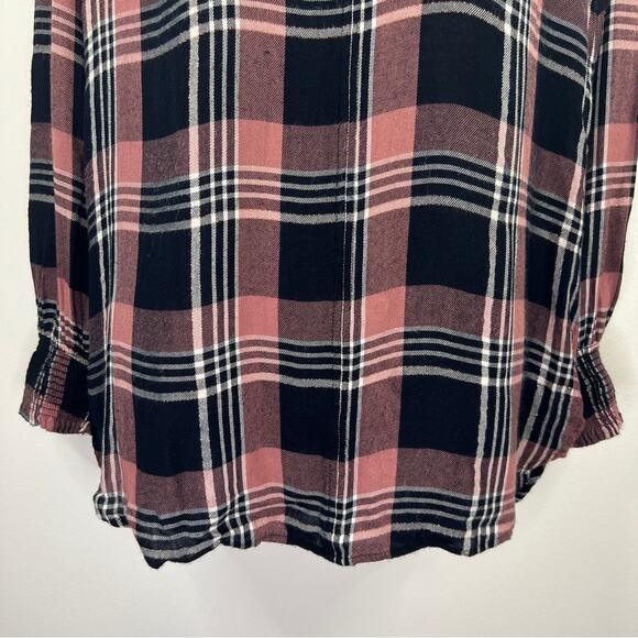 LOFT Shimmer Plaid Smocked Tie Neck Blouse Size S Pink Black Mock Tunic Length - Picture 11 of 12